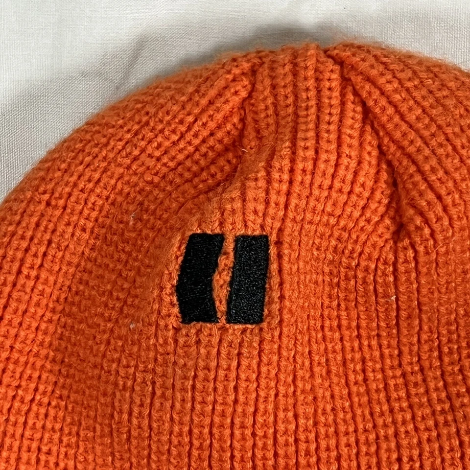 Armada Esquís Gorro Sombrero Color Rojo Salmón Logo Slouch Tobogán OSFA Foto 3 de 4