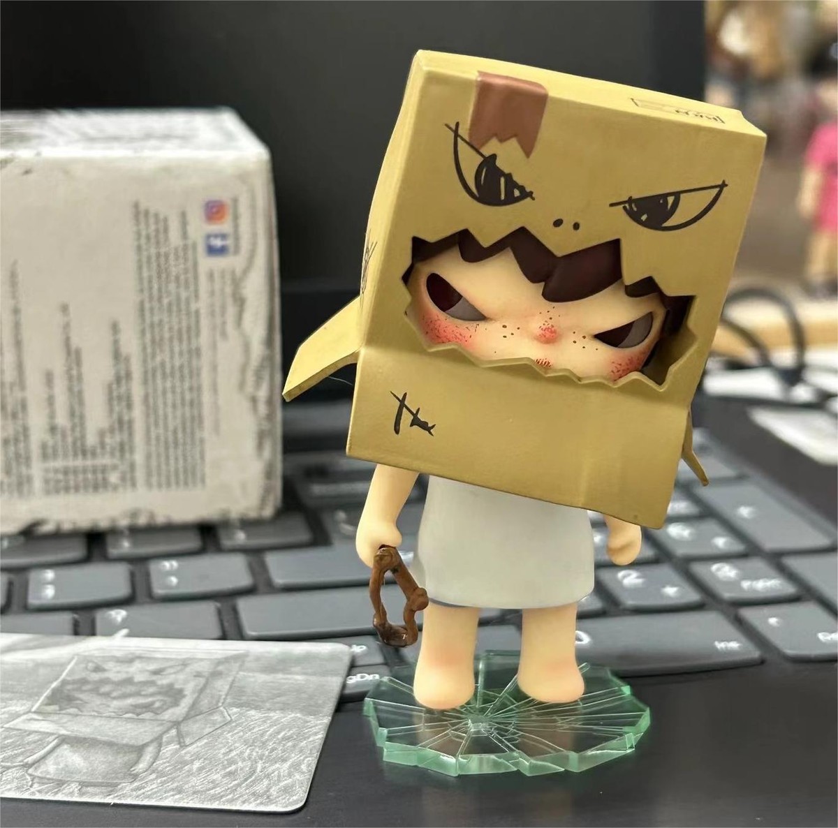 海外限定POP MART hironoフィギュア　ネックレス 海外限定POP MART hironoフィギュア ネックレス