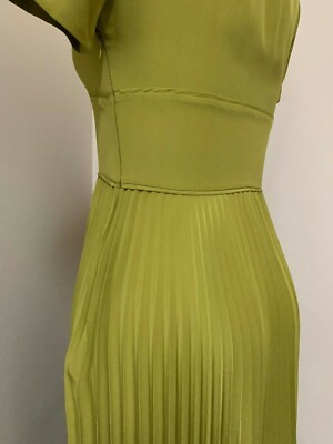 slim fit dress slacks Roxana Dress Green Guipure