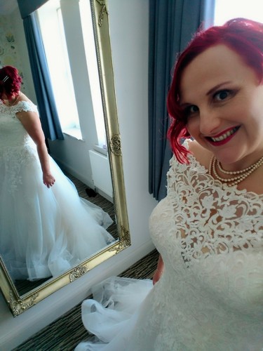 The Wedding box shop Wedding Dress Storage Box - Extra Large for sale online | eBay Australia The Wedding box shop Wedding Dress Storage Box - Extra Large for sale online | eBay Australia