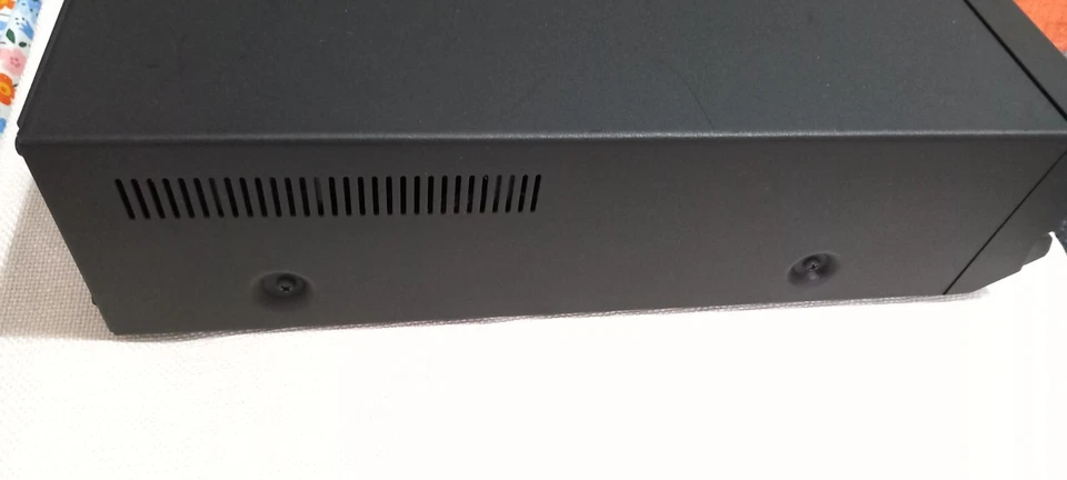 Aiwa Videoregistratore video cassette HV-M110SSH - ANNI 90 RICAMBI - Immagine 4 di 4