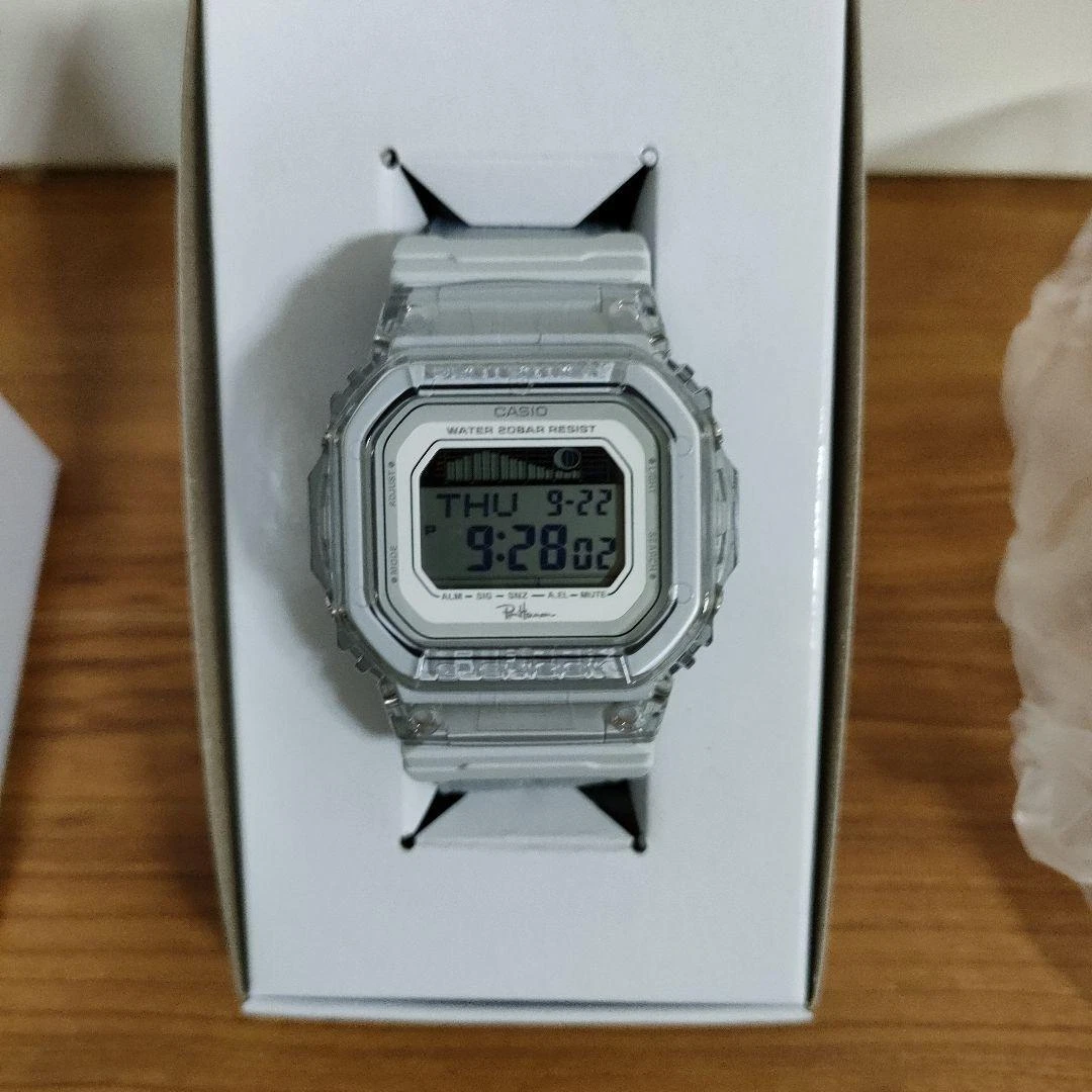 CASIO G-SHOCK GLX-5600 ron herman Gray Mens Watch Used 221011037