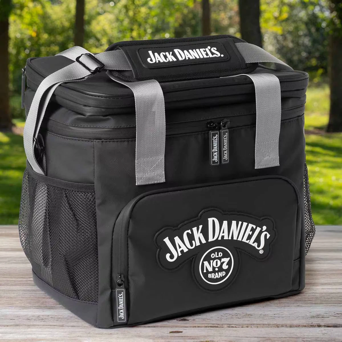 Jack Daniels Old No. 7 Brand Soft Beverage Cooler - Lives Here - BBQ - Picnic
Opens in a new window