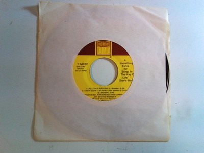 Stevie Wonder 33 rpm Single EP 1976 Easy Goin' Evening +Ebony Eyes + Saturn +