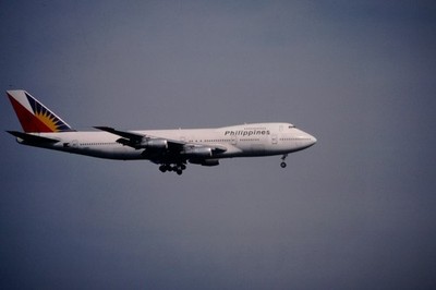 Dia N741PR Boeing 747-2F6B Philippines 12.08.1994 FRA 35mm ger OP-K6-87