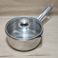 Wear-Ever 1.5 Qt Saucepan Stainless Double Spout Saute Pot Fry Pan Straining Lid