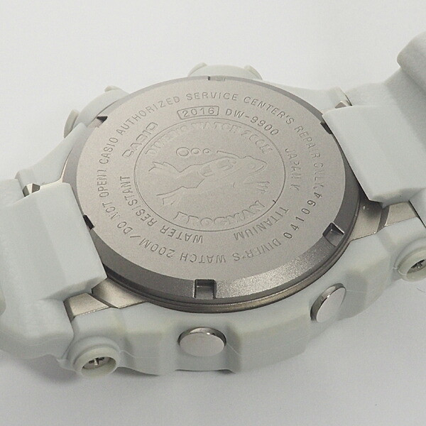 Casio G-Shock Frogman DW-9900LG-8JR Rubber Quartz Watch Casio G-Shock Frogman DW-9900LG-8JR Rubber Quartz Watch