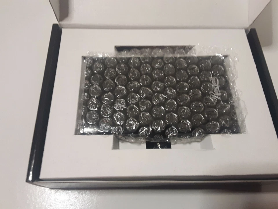 Rosewill 2.5" IDE to USB External Enclosure 480 MB/s LED Black RX81U-ES-25B New - Image 4 of 4