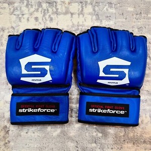 〈新品〉Strikeforce OFFICIAL Gloves BLUE 新品〉Strikeforce OFFICIAL Gloves BLUE 新品〉Strikeforce