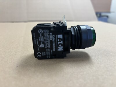 E22TB3X10A Eaton Push to test monentary Button 1NO  120vac  incandescent Light