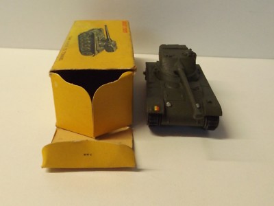 DINKY TOYS 80C Char AMX 13 tonnes , dans sa boîte,ancienne EUR 8,00