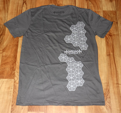 Horizon Zero Dawn PlayStation 4 Rare T-Shirt Size : L