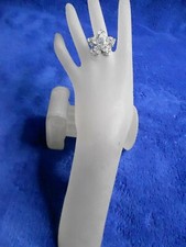  291 FLORAL CUBIC ZIRCONIA RING SIZE 9