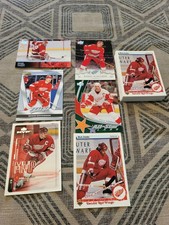  Detroit Red Wings NHL Card Lot 