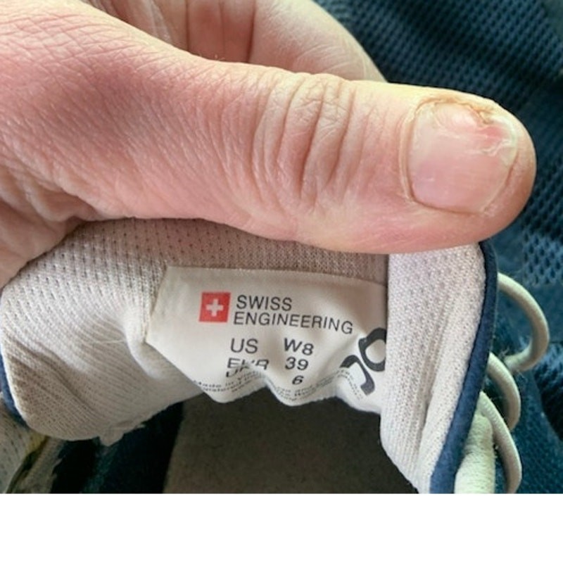 On Cloud - Cloud Runner running shoes sneakers bl… - image 6