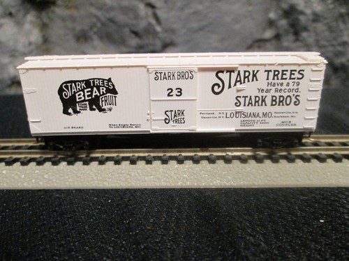 Kadee/MTL #42010 Escala N STARK BROS. Árboles Fuertes Oso Fruta 40’ Boxcar RD# 23 | Zustand: Used