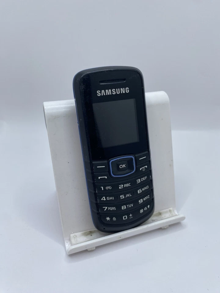 Samsung GT-E1080i - Blue Mobile Phone Fully Working, on O2, photo 1 of 5