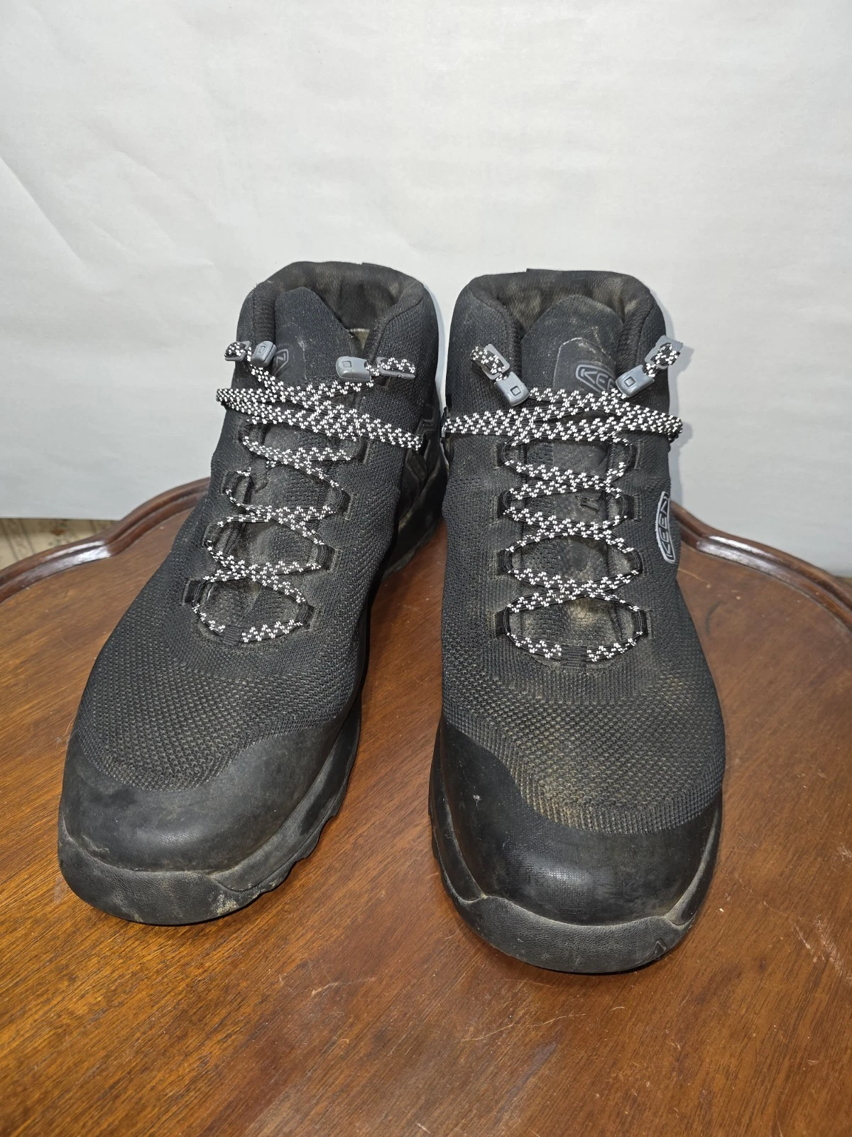 KEEN Hiking Boots Mens 15 Black Mid Outdoor Trail Waterproof Utility Boots
Opens in a new window or