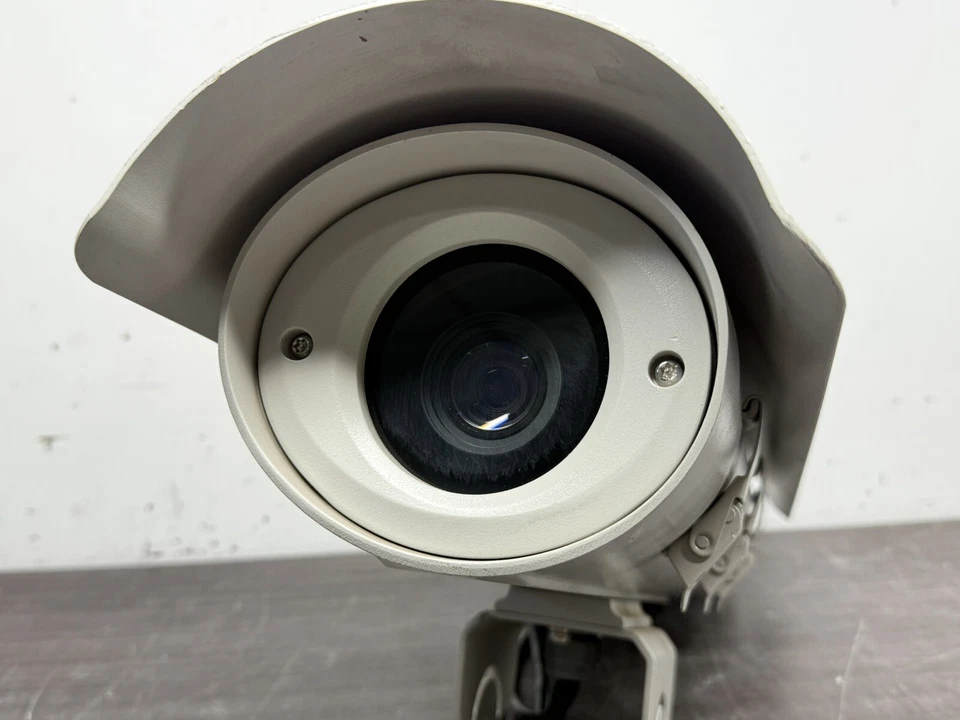 Bosch VKN-5085V10-20 W/ VBN-5085-C21 Outdoor Day/Night Camera - V66 - Image 2 of 4