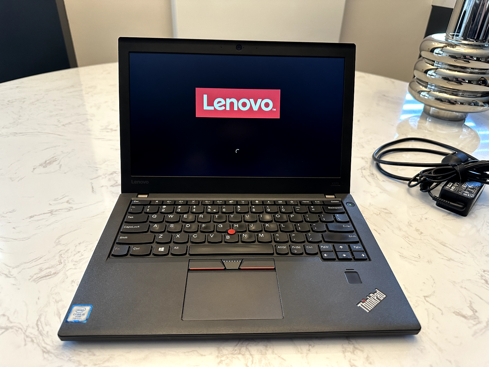 Lenovo X270 i5-7300U 8GB 新品M.2 128G+500G中古