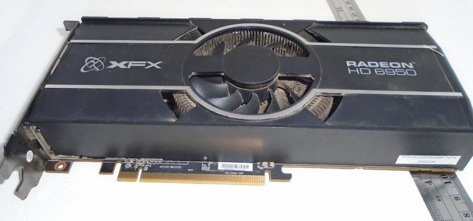 XFX AMD Radeon HD 6950 (HD-695X-CDDC) 2GB GDDR5 SDRAM PCI Express x16 Graphics a - Image 3 of 4
