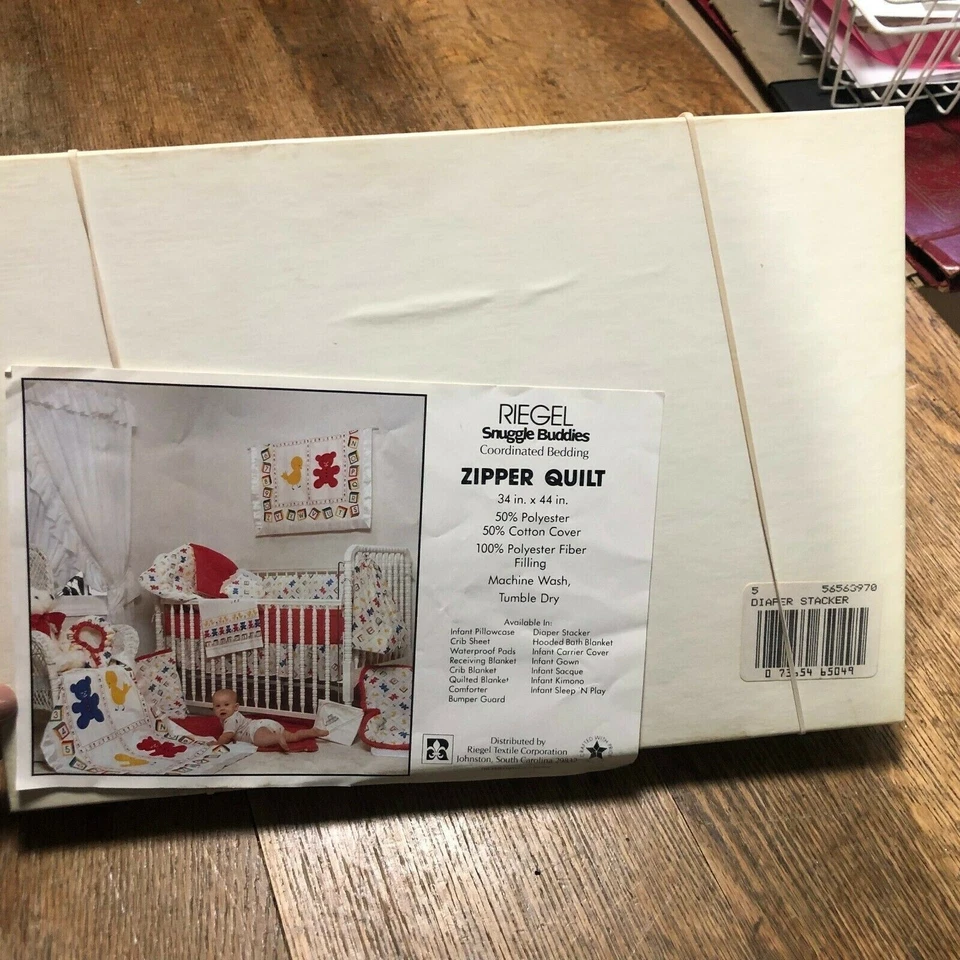 Apilador de pañales Riegel vintage patrón Acurrucarse amigos en caja original hecho en EE. UU. Foto 2 de 4