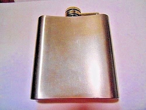 STAINLESS STEEL 6 OZ. ORNATELY ETCHED WHISKEY FLASK - Picture 4 of 8
