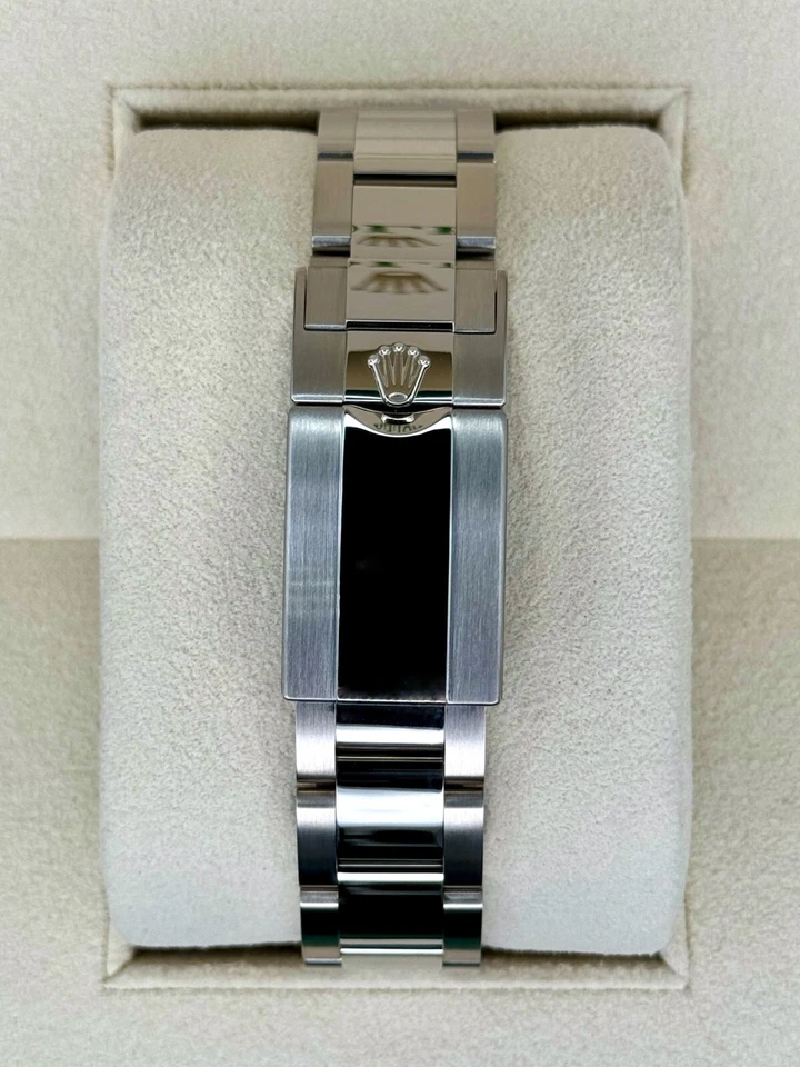 NUEVO 2025 Rolex GMT-Master II “Pepsi” 40mm 126719BLRO Oro Blanco Oyster Foto 2 de 4