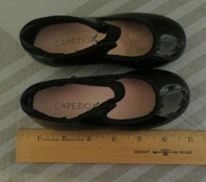 Capezio Black Faux Patent TELE TONE Mary Jane Shoes Girls Size 7.5 M