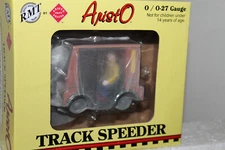 ARISTO/RMT BNSF  MOTORIZED TRACK SPEEDER
