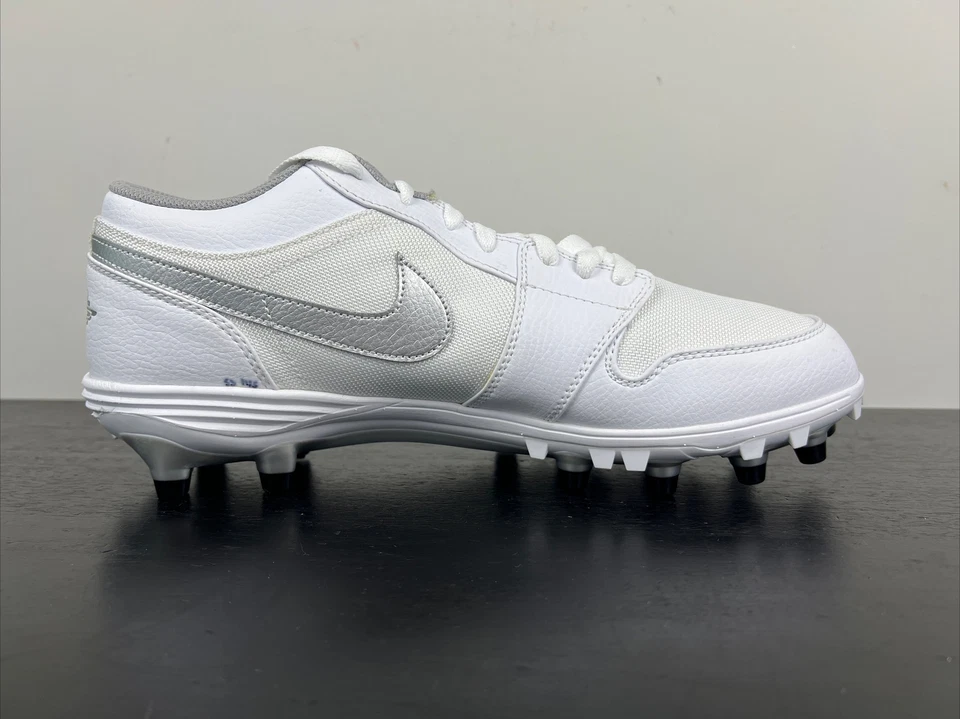 Botines de fútbol talla 12 Air Jordan 1 TD bajos blancos plateados AV5292-101 Lunarlon Foto 4 de 4
