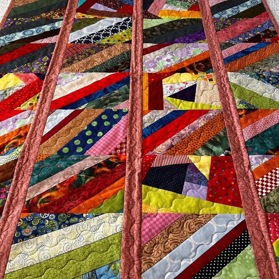 Edredón loco hecho a mano 45”x36” nuevo Foto 2 de 4