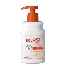 Douxo S3 Pyo Antiseptic  Hydrating Shampoo for Dogs  Cats, 6.7 oz