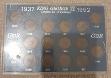 KING GEORGE VI, 1937 TO 1952, COMPLETE SET OF FARTHINGS, IN PRESENTATION CASE