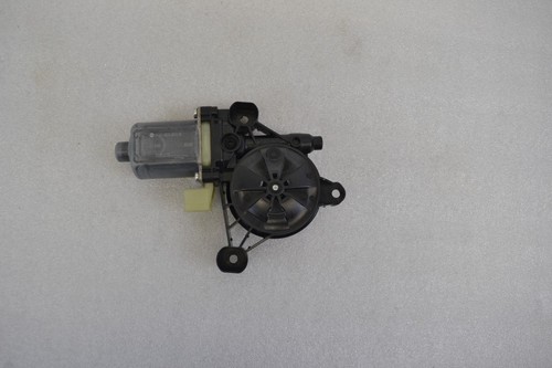 Original VW Sportsvan Fensterhebermotor vorn rechts Beifahrertür 5Q0959801B a56