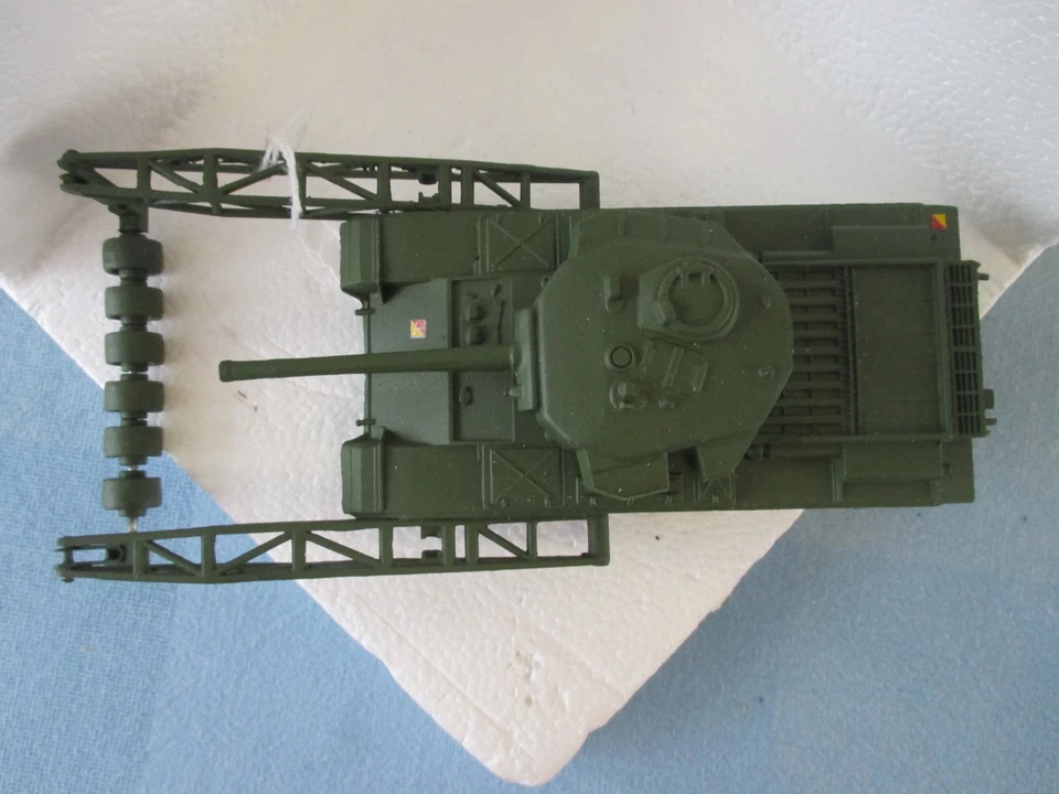 DINKY CODE 3 MILITARY 651 CENTURION TANK - Image 2 of 4