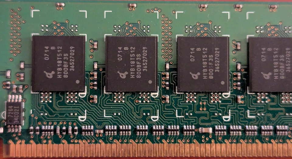 Qimonda 1GB DDR2 PC2-5300U 667MHz Desktop RAM Module HYB18T512800AF-3S 1Rx8 - Image 3 of 3