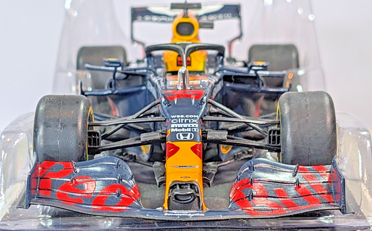 入手困難　DeAgostini 1/24 F1 Red Bull RB16B DeAGOSTINI 1/24 Red Bull RB16 Max Verstappen #33 2020 Honda F1