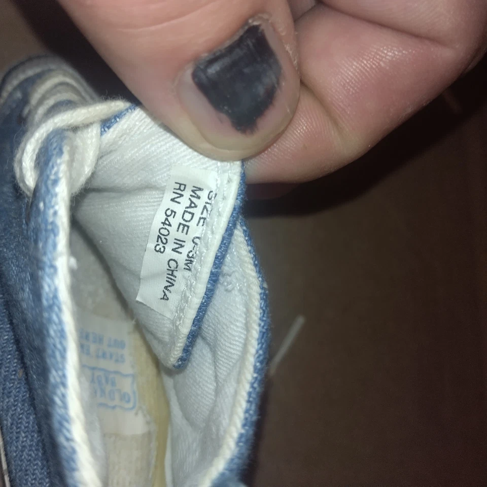 0/3 Month Baby Shoes Old Navy Jean Shoes Used - Image 3 of 3