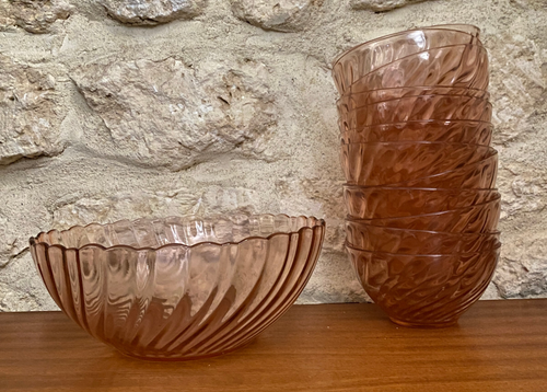 2 SALADIERS 18 Cm Et 1 Bol 13 Cm Anciens Arcoroc En Verre Rose Vintage Torsades EUR 25,00 - FR