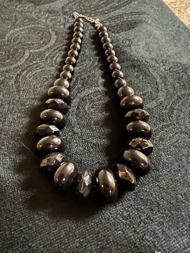 Vintage schwarz facettiert Plexiglas abgestufte Perlen Halskette Modeschmuck 18 Zoll - Bild 21 von 23