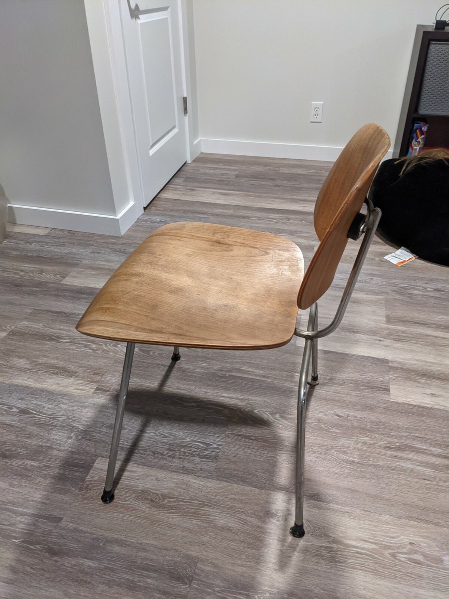 Eames Herman Miller DCM Molded Chair 1940s 1950s Bent Plywood Mid
