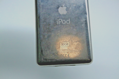 アップルipod classic 第5世代 30GB A1136 Apple iPod Classic (5. Generation) 30GB MP3 Player - Schwarz