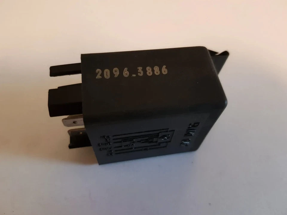 NUEVO NOS relé de retardo intervalo de limpieza original Opel Rekord E Commodore C - Imagen 4 de 4