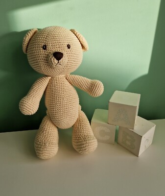 Entzückendes handgefertigtes Kuscheltier gehäkeltes Teddybär