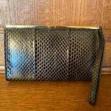 Sondra Roberts Black Metallic Formal Textured Clutch Lizzard Embossed Leather