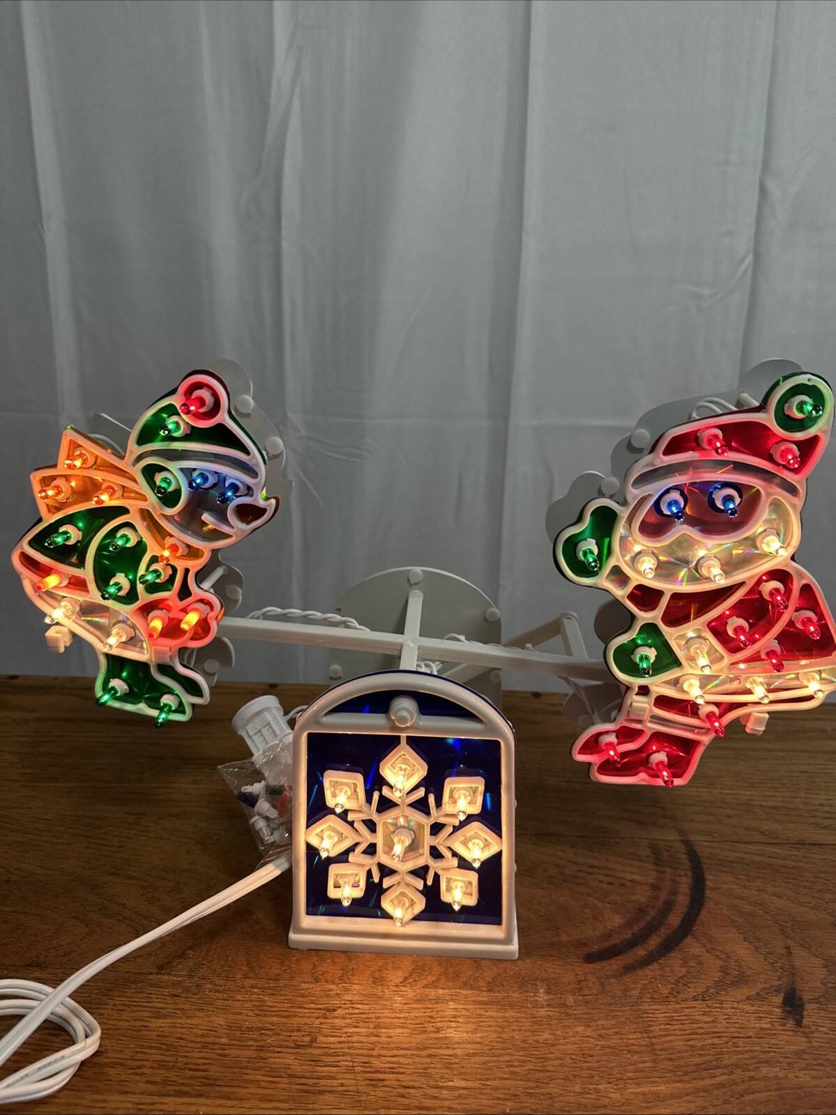 Vtg Christmas Animated Holographic Santa & Elf Light Up SeeSaw Teeter Totter NOB
