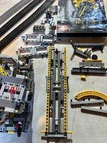 LEGO Technic Bucket Wheel Excavator 42055 Motorised 3929pcs Incomplete