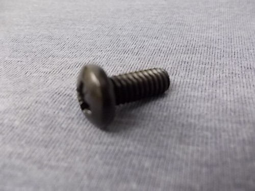 Ford Kent Crossflow High Tensile BLACK ZINC Plated Pan POZI Rocker Cover Screws - Picture 5 of 5