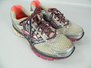 women's brooks adrenaline gts 14 running shoes